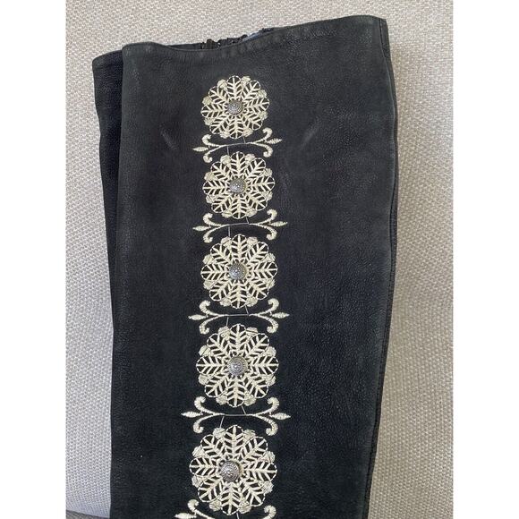 Kenneth Cole Italy Tall Wedge Boots Women’s 8.5, Black Leather Embroidered 39.5 - Picture 5 of 13